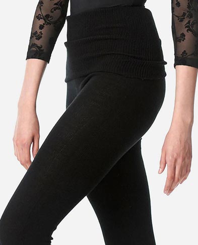 Knit warm-up pants with ankle cuffs and foldable waist